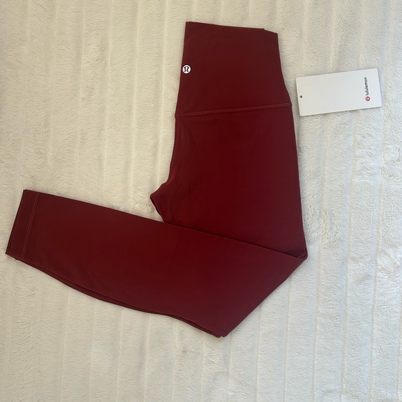 NWT Lululemon Mulled Wine Align HR Pant 25” - Picture 2 of 7